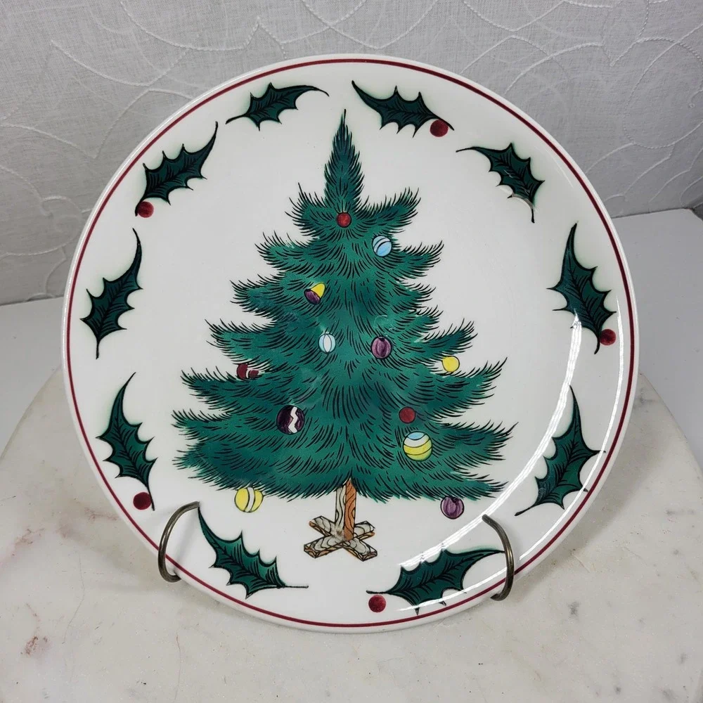 Lefton Hand Decorated Christmas Tree Holly Plate Santa Cookie Holiday Vintage